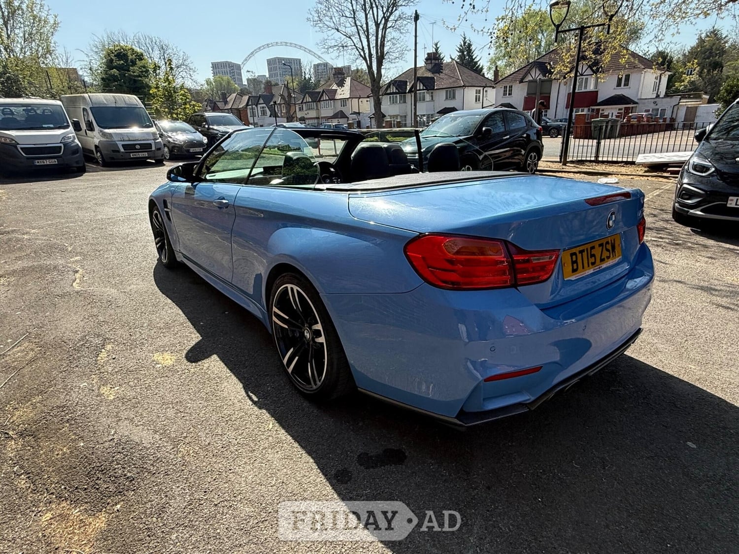 BMW M4 Mill Hill