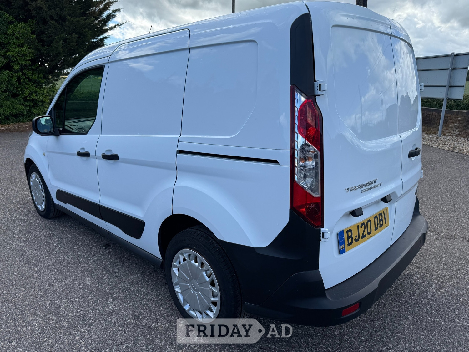 Ford Transit Connect 2020 - Vans & Commercial Vehicles in Faversham