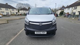 Vauxhall Vivaro 2016