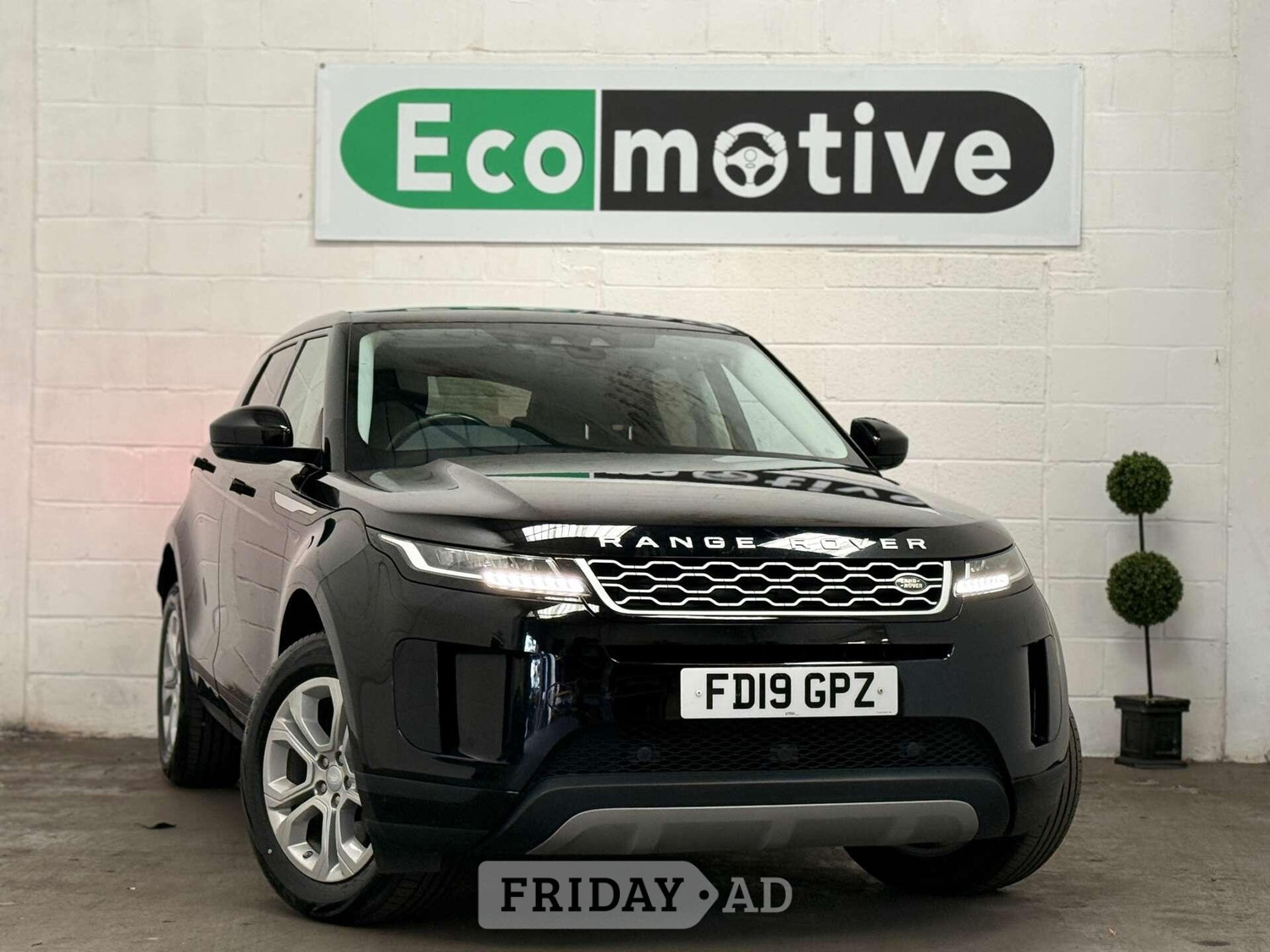 Land Rover Range Rover Evoque 2019 in Uxbridge