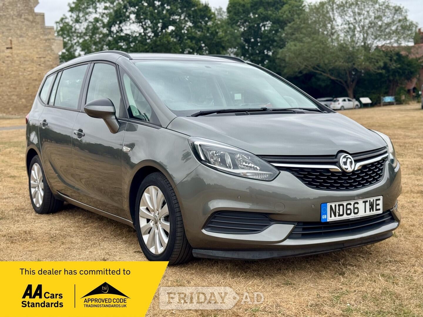 Vauxhall Zafira Tourer 2017 in Bedford