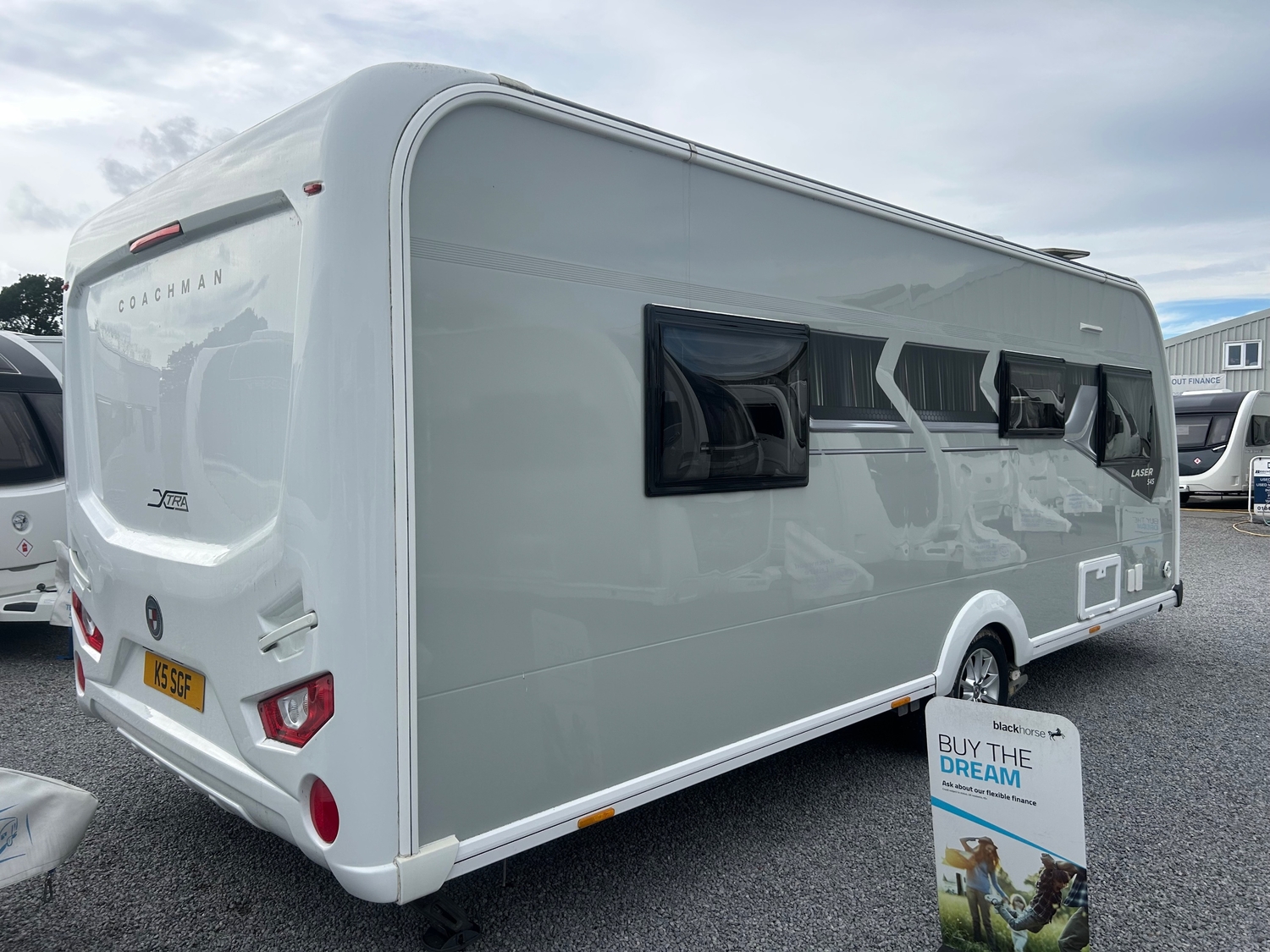 [ berth ]Coachman Laser 545 XTRA