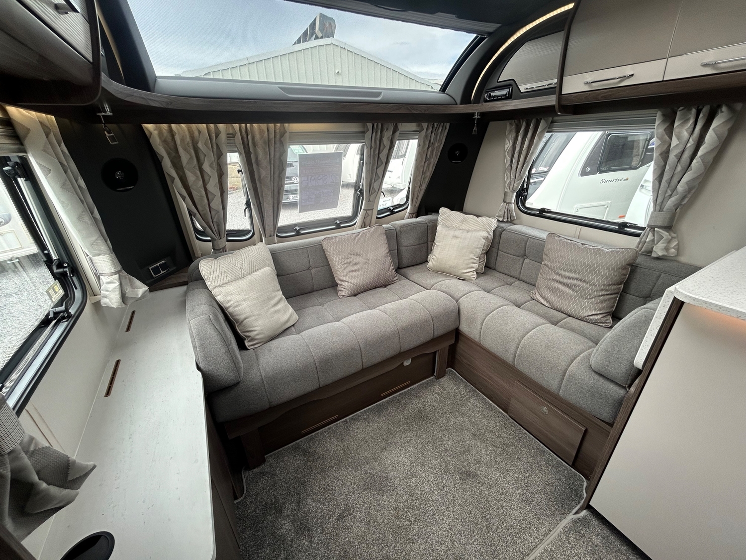 Coachman Laser 545 XTRA 2022 - Motorhomes & Caravans in Thirsk