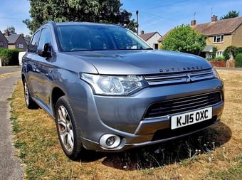 Mitsubishi Outlander 2015