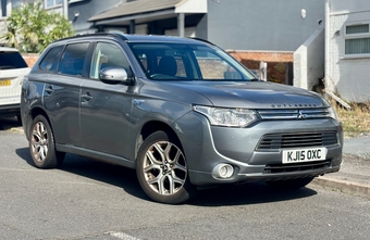 Mitsubishi Outlander 2015