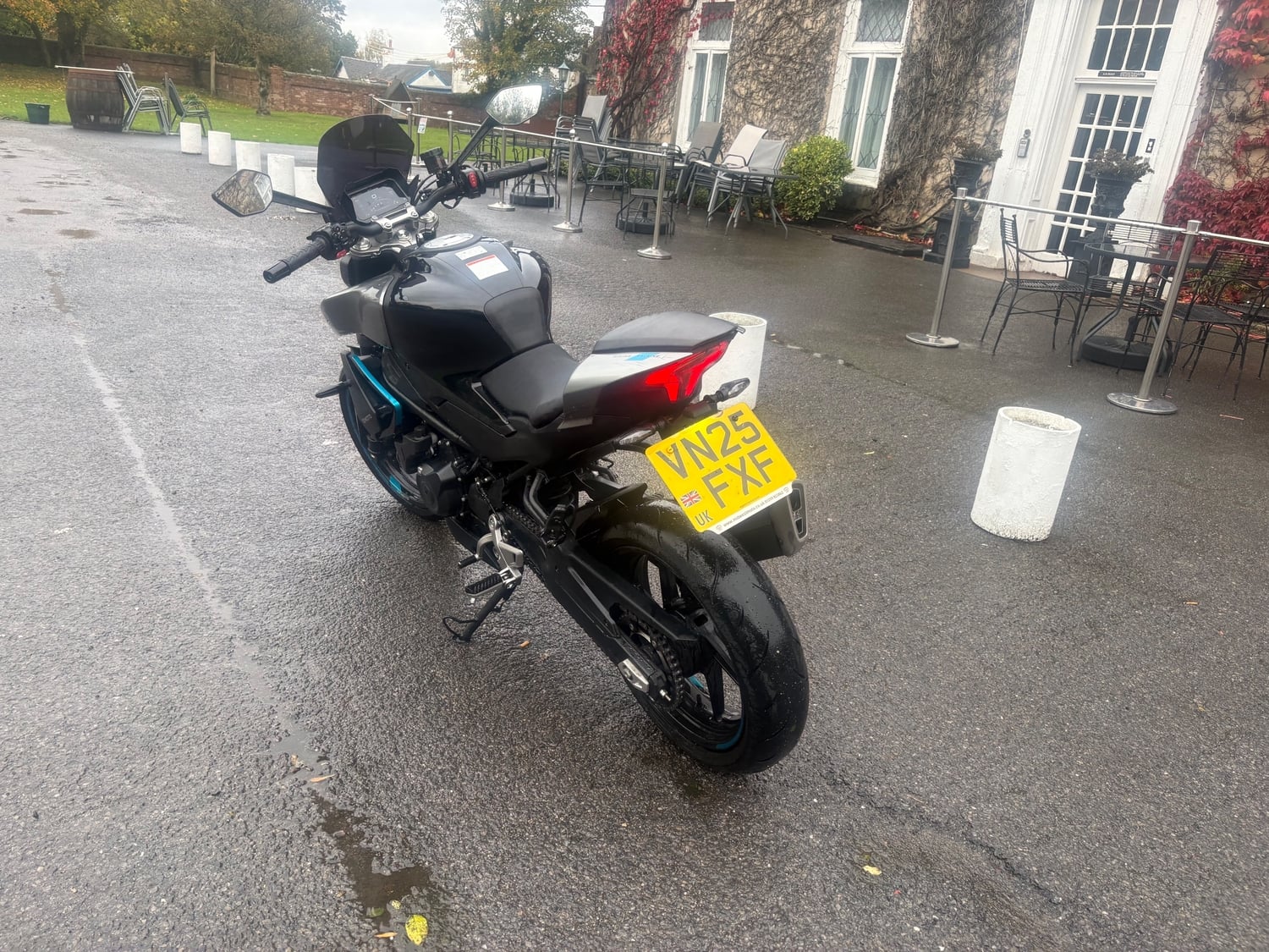 [ berth ]CFMOTO 450NK