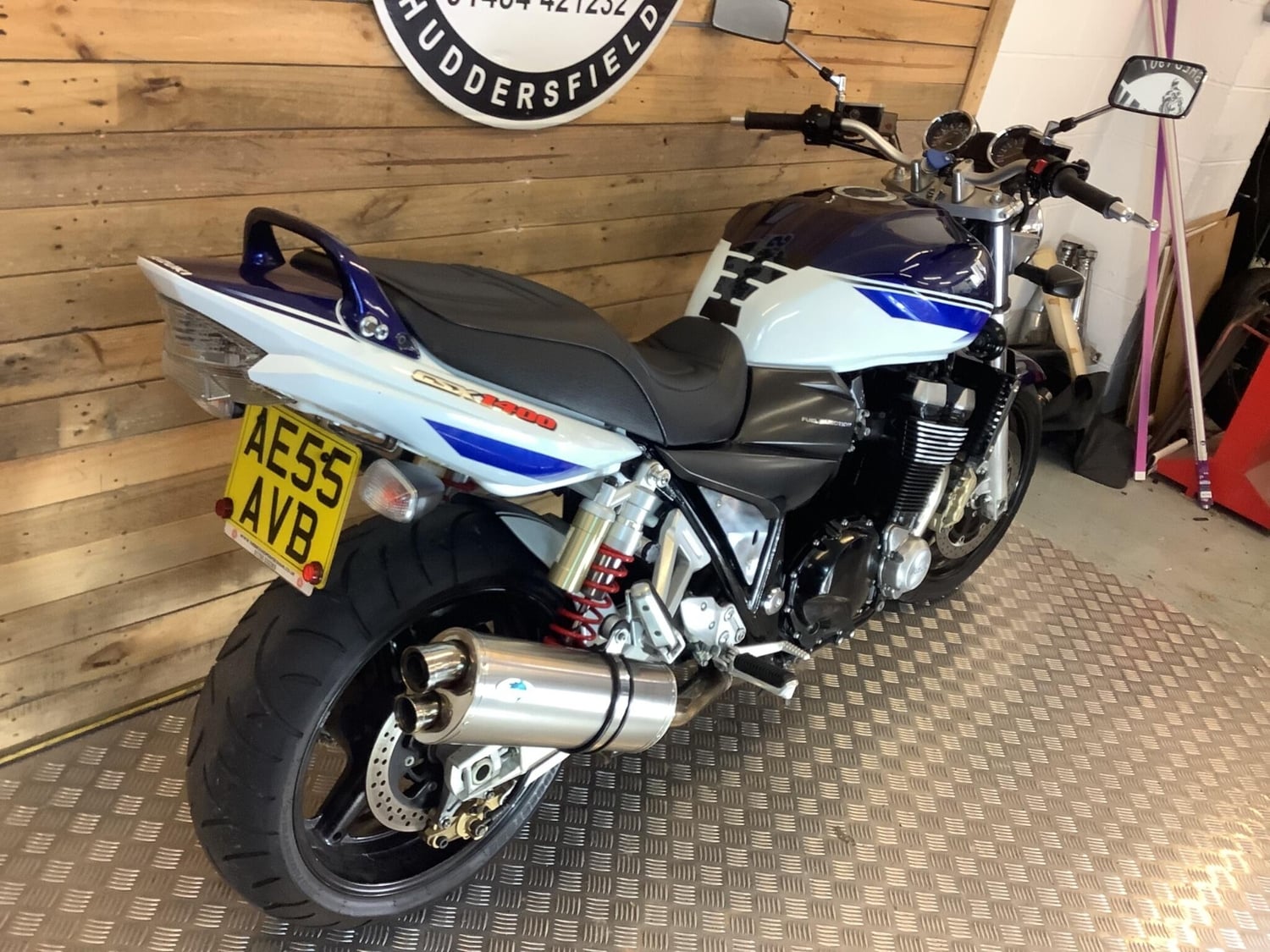 Suzuki GSX 2005 - Motorbikes, Scooters & Quads in Huddersfield