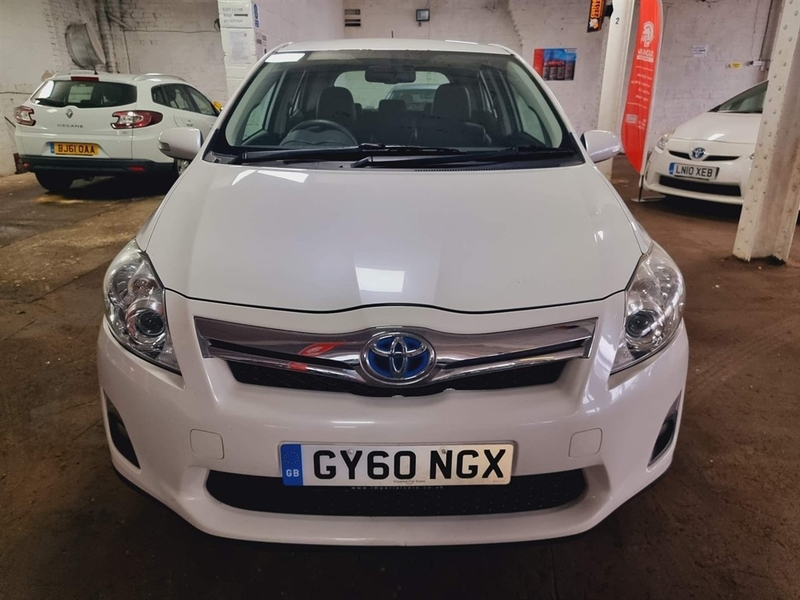 [ berth ]Toyota Auris