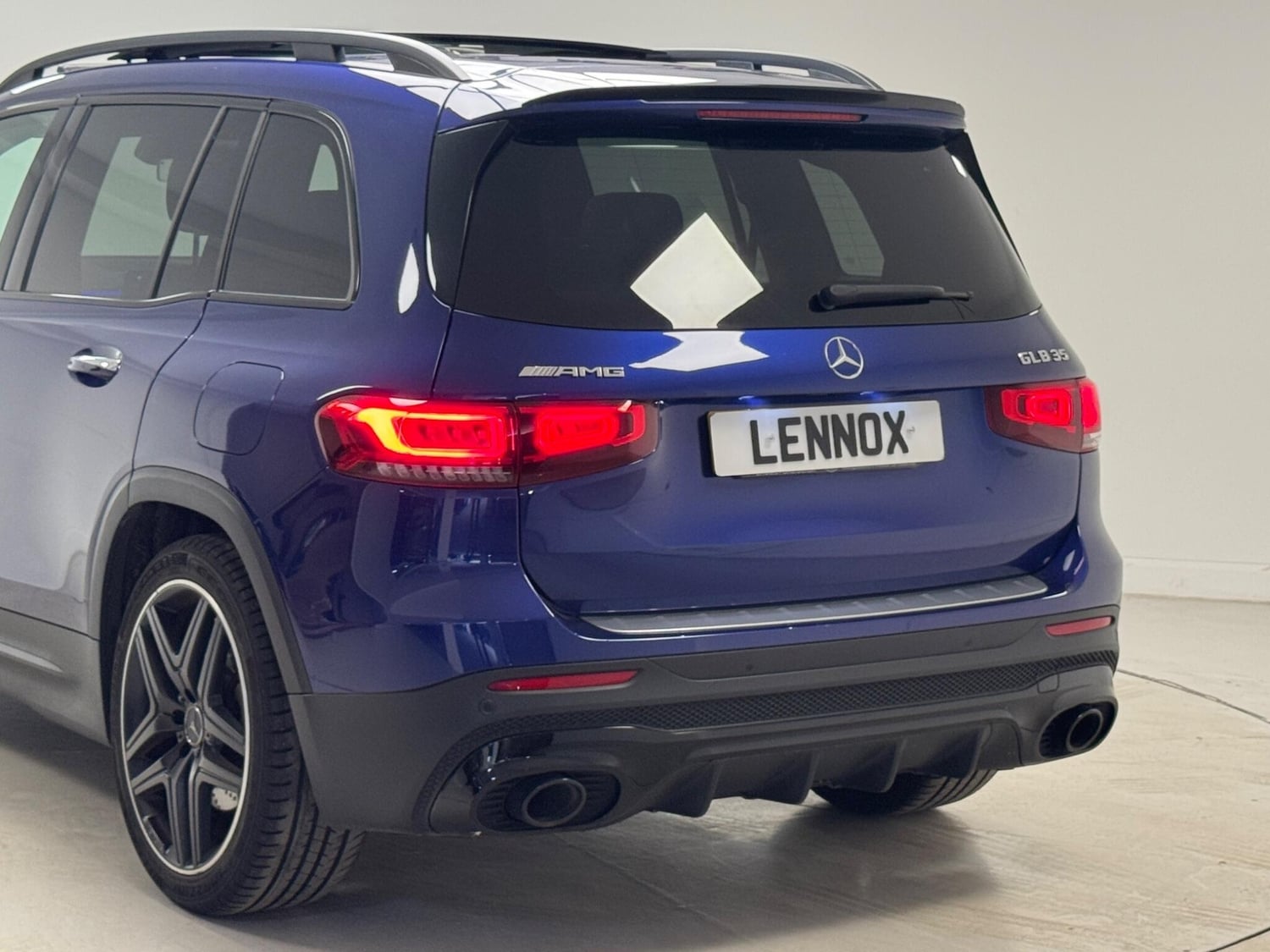 Mercedes-Benz GLB 2022 - Cars in Brent