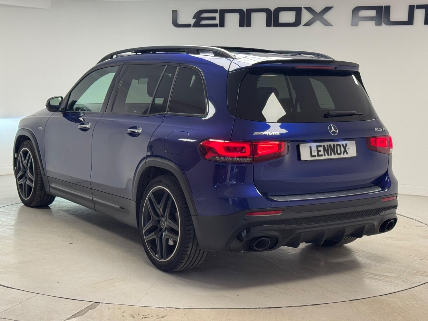 Mercedes-Benz GLB 2022 - Cars
