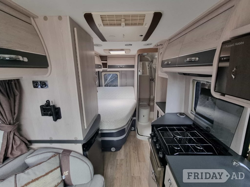 [2 berth ]Auto-Sleepers Kingham