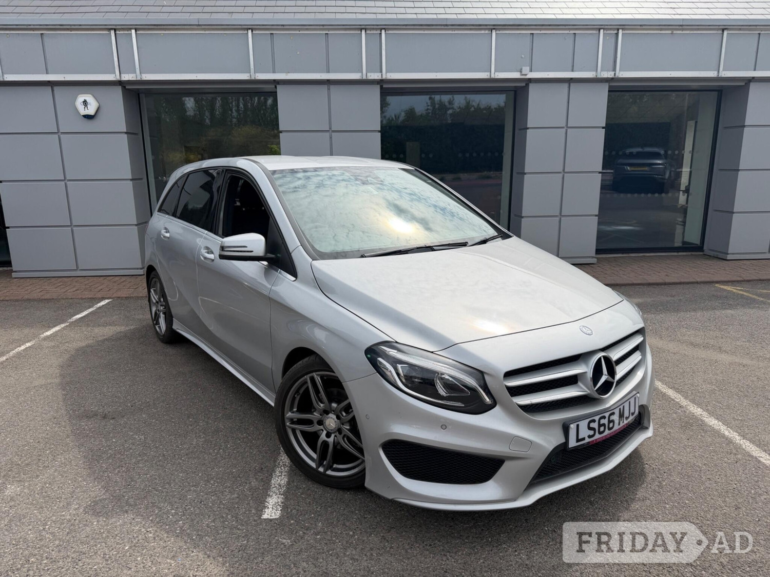 Mercedes-Benz B Class 2016 in Gillingham