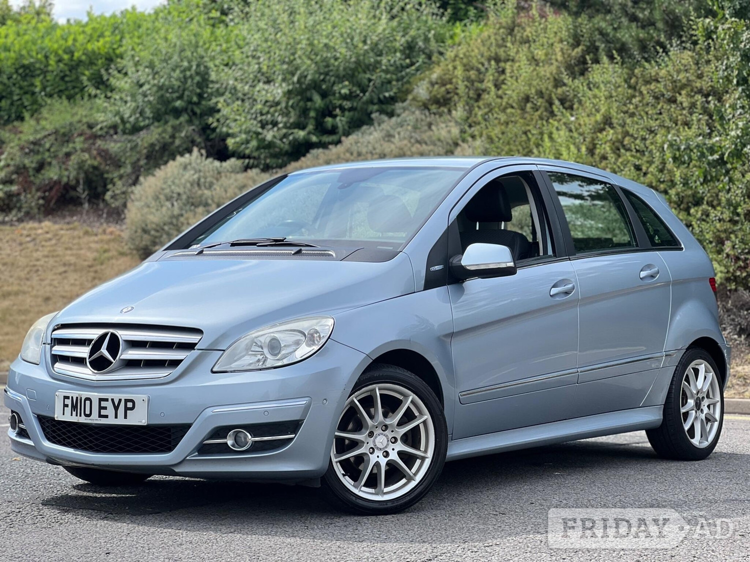 [ berth ]Mercedes-Benz B Class