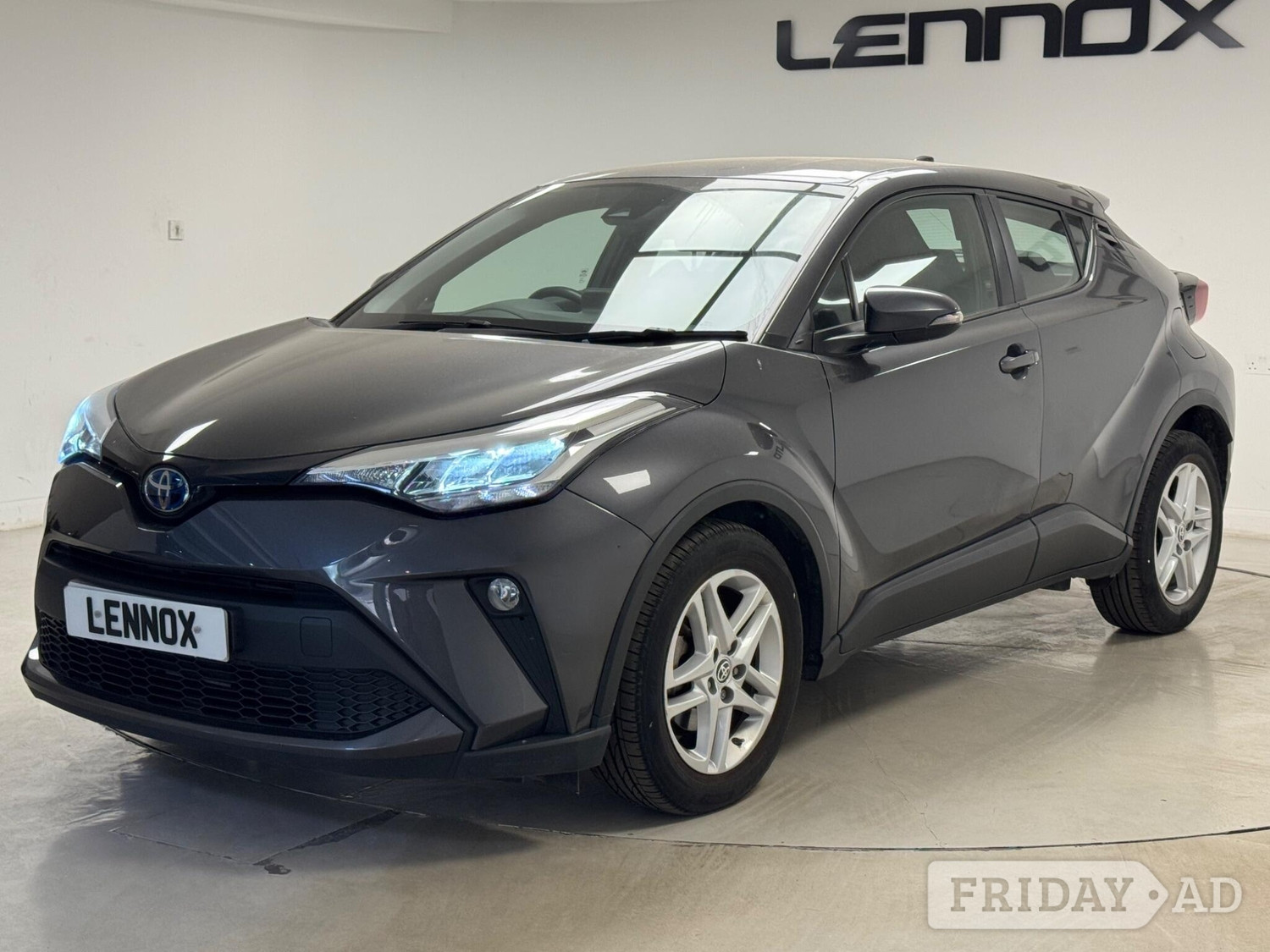 [ berth ]Toyota C-HR