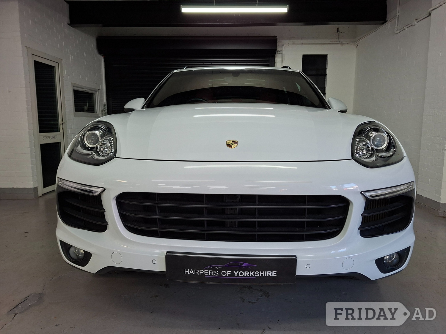 Porsche Cayenne 2015 - Cars