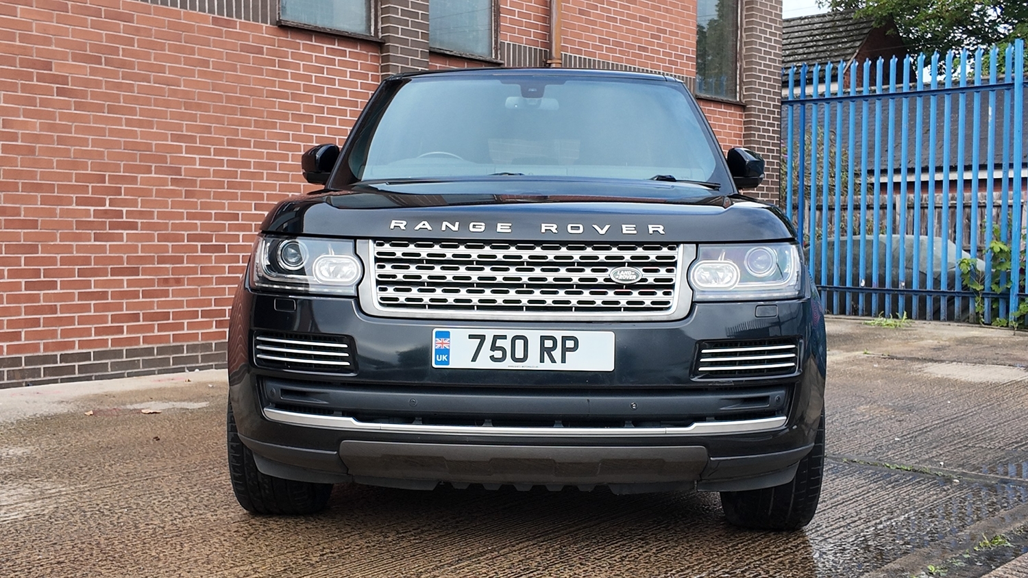 Land Rover Range Rover Leicester