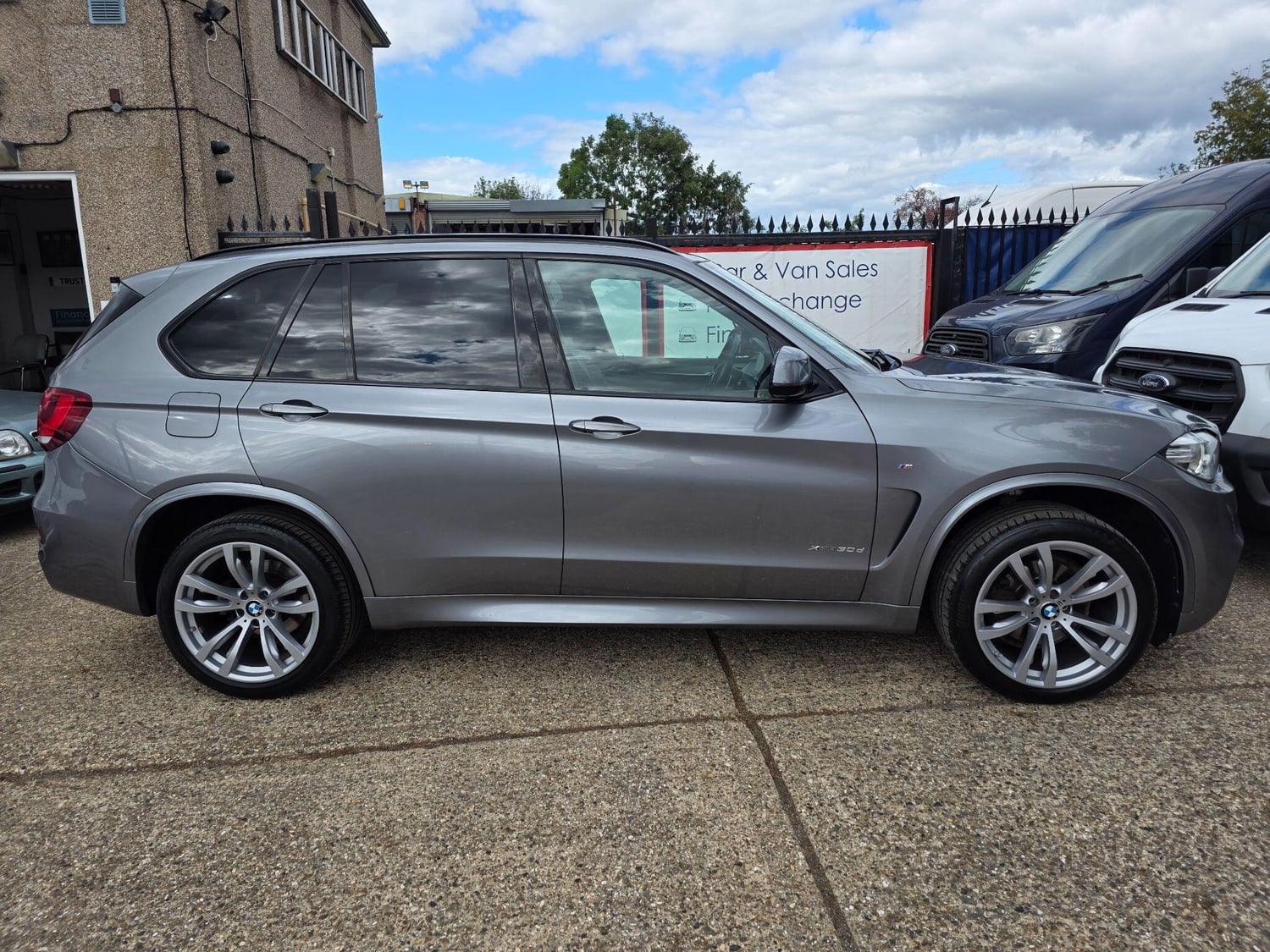 BMW X5 Hounslow