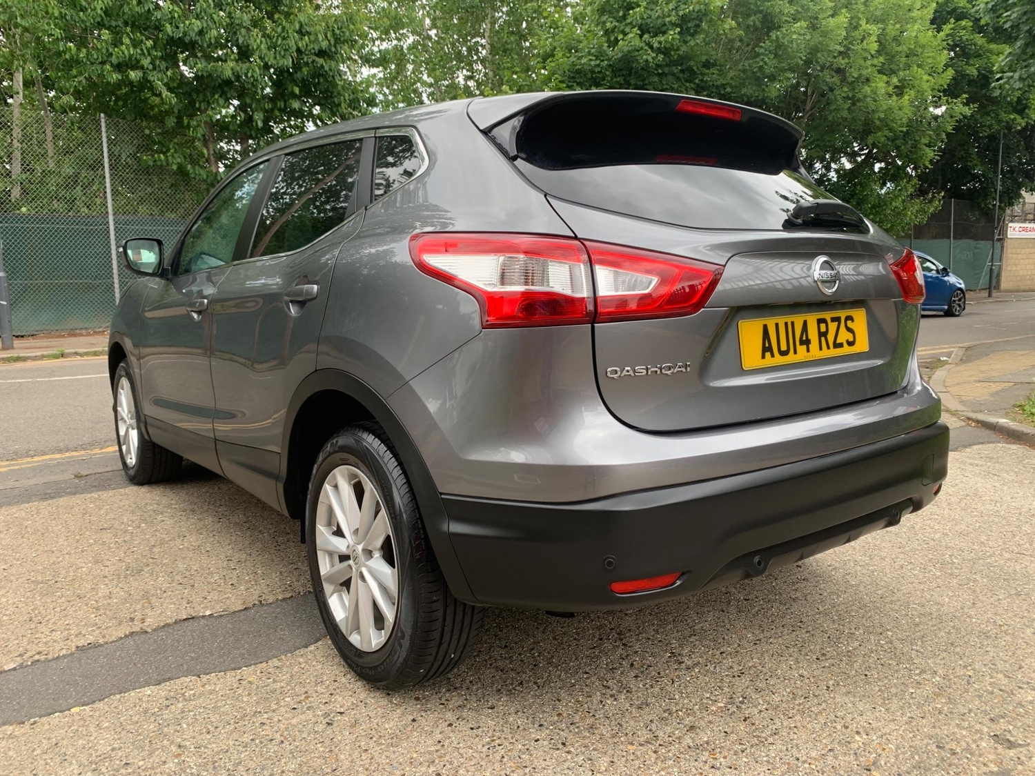 Nissan Qashqai 2014 - Cars