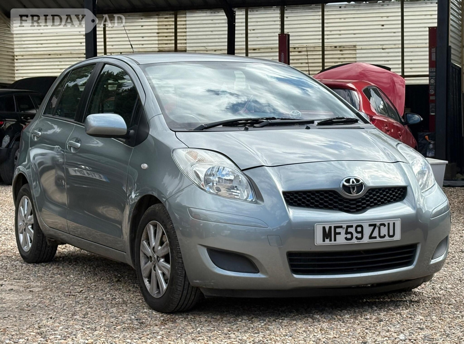Toyota Yaris 2009 - Cars