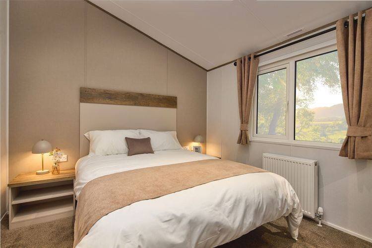 Willerby Boston Lodge 40x20 | 2 Bedroom | Bredon View Holiday Par - Holiday Homes in Pershore