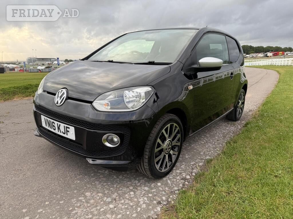 [ berth ]Volkswagen Up