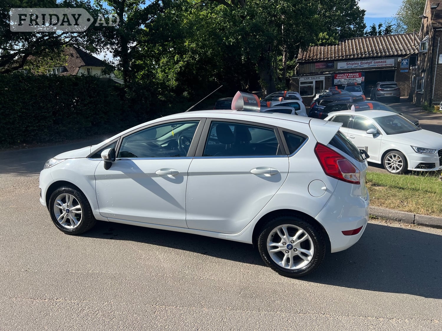 [ berth ]Ford Fiesta