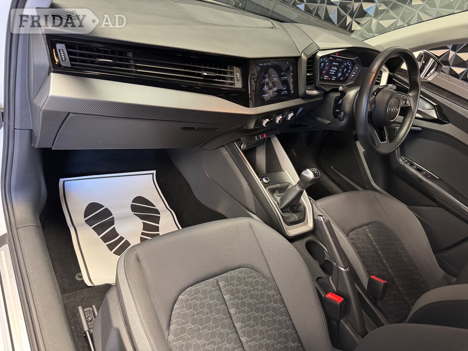 [ berth ]Audi A1