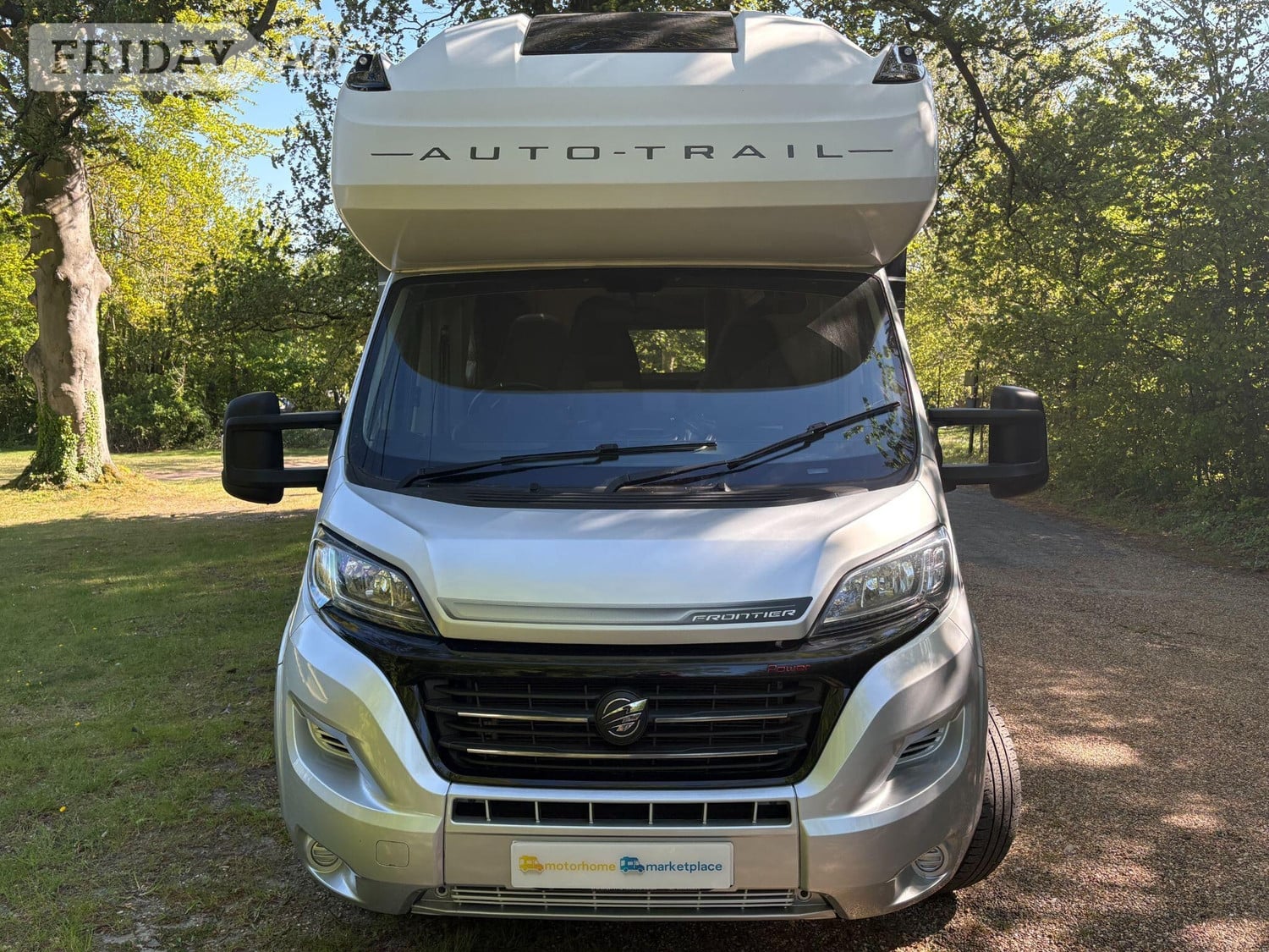 [6 berth ]Auto-Trail Frontier Scout