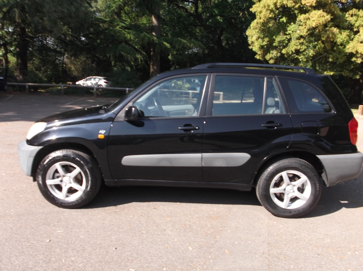 [ berth ]Toyota RAV4