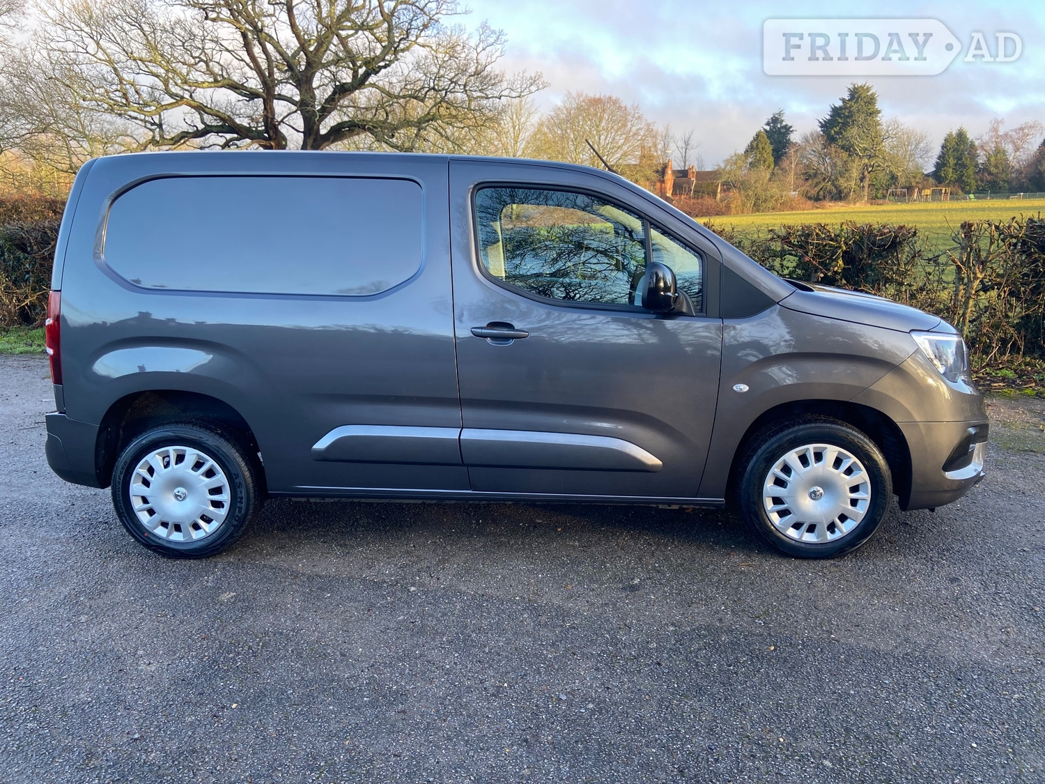 Vauxhall Combo 2023 - Vans & Commercial Vehicles in Dorking