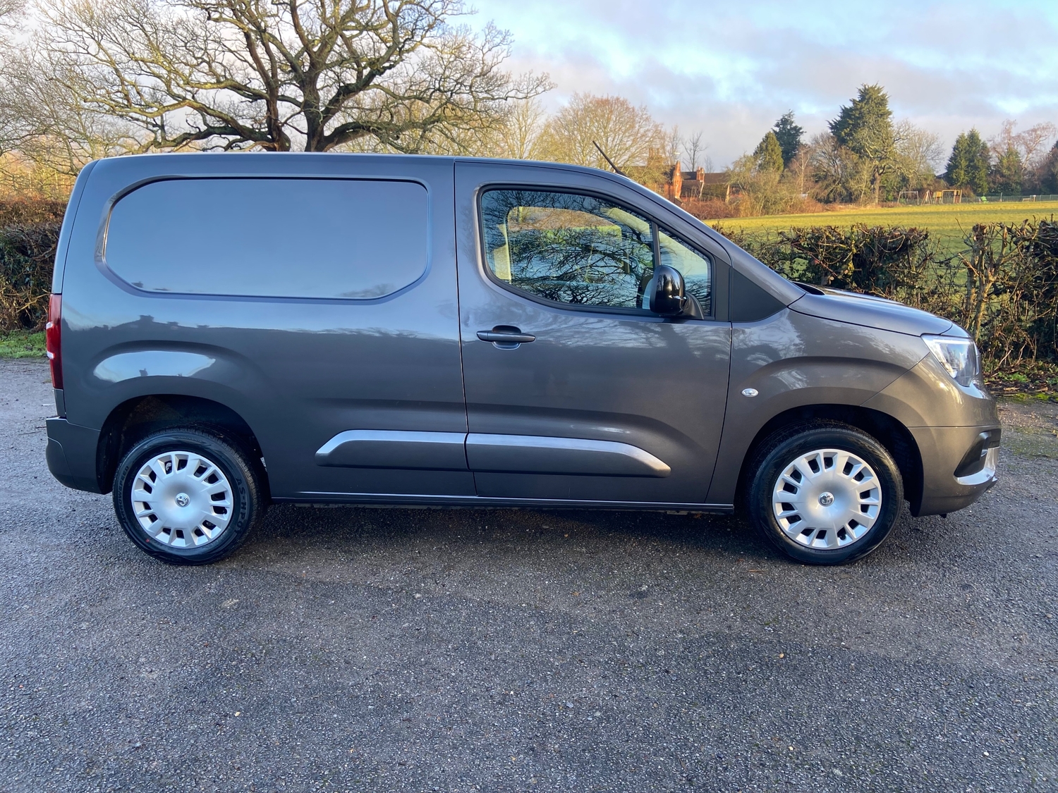 Vauxhall Combo 2023 - Vans & Commercial Vehicles in Dorking
