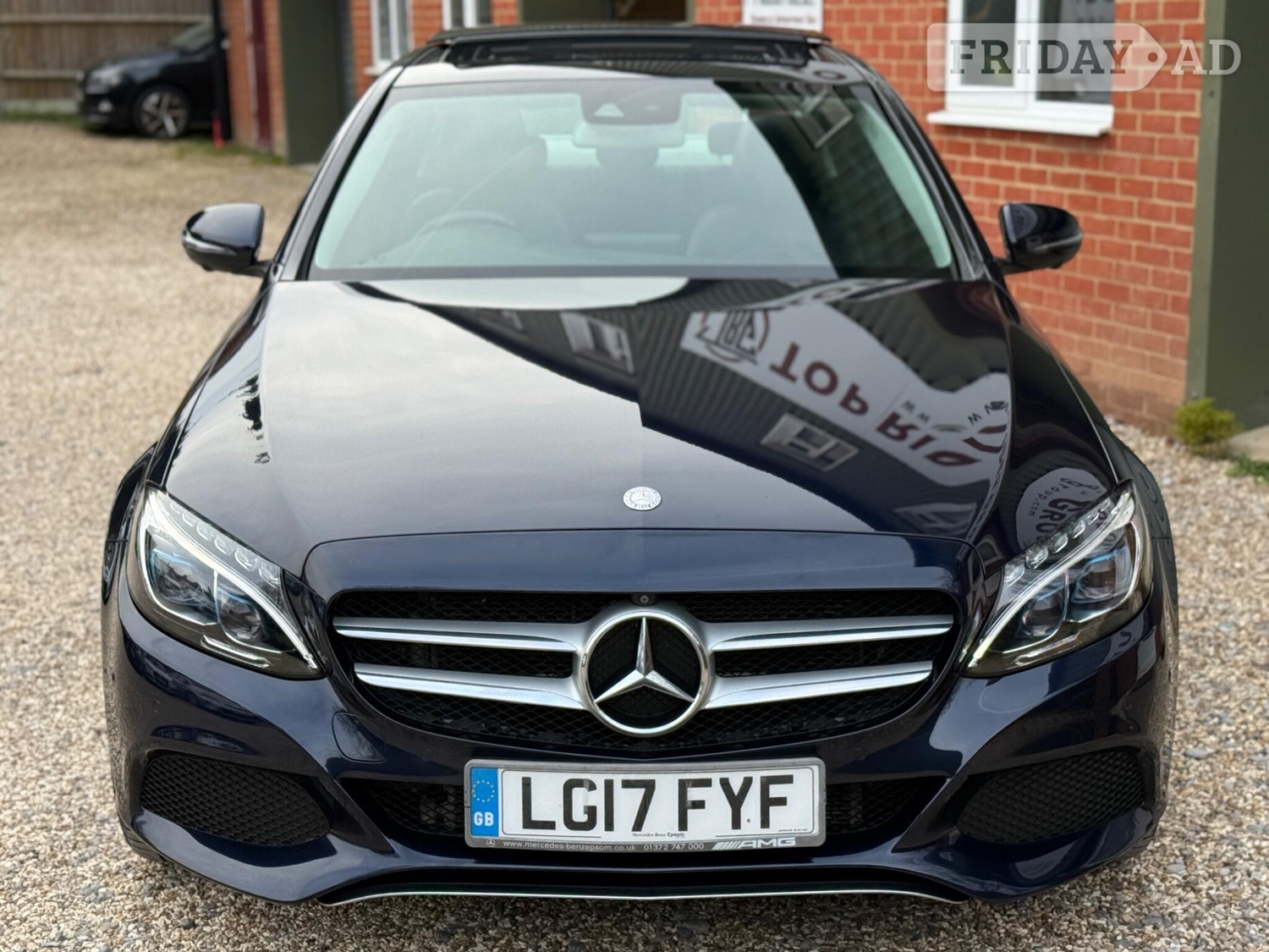 [ berth ]Mercedes-Benz C Class