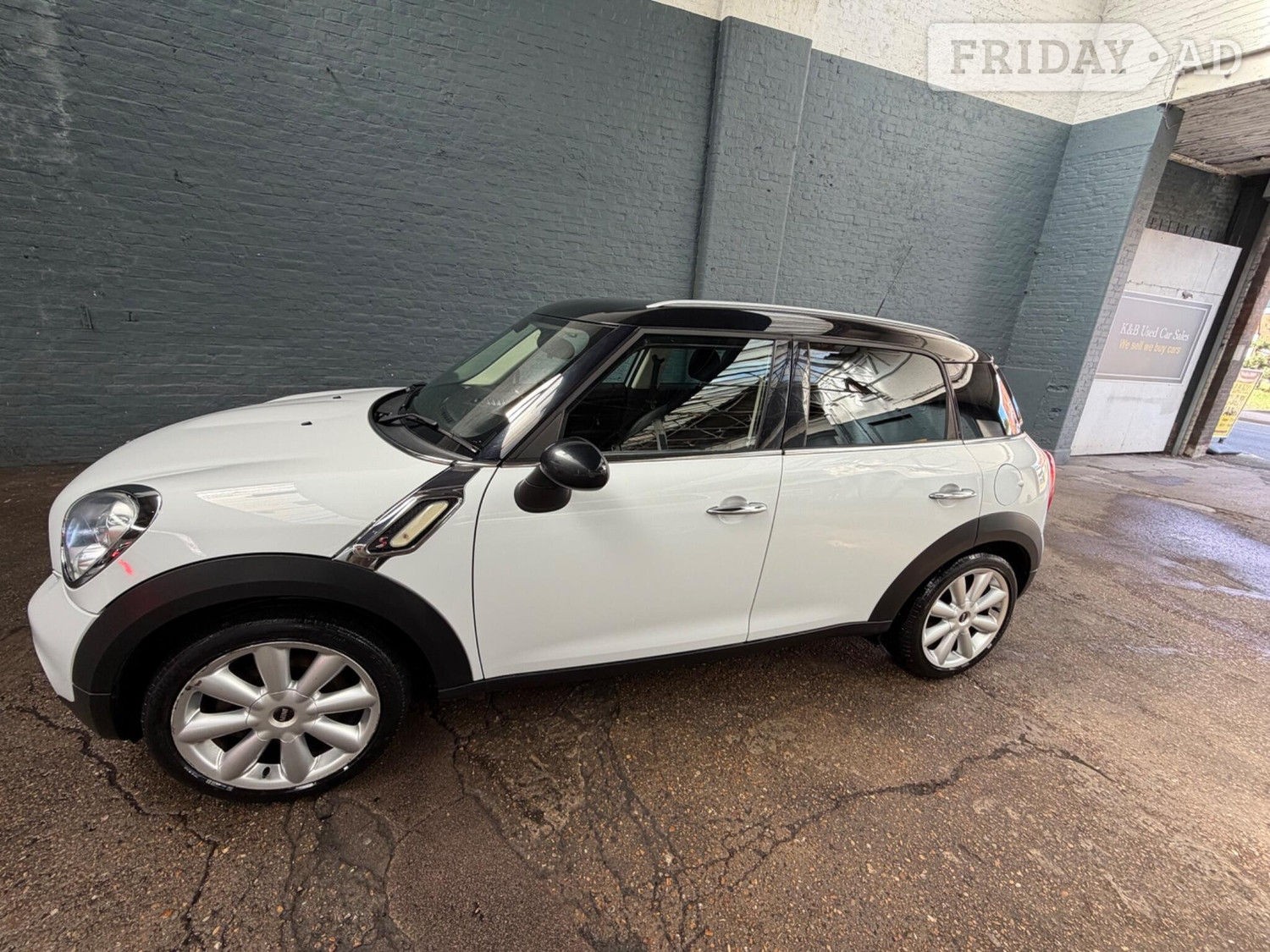 [ berth ]Mini Countryman