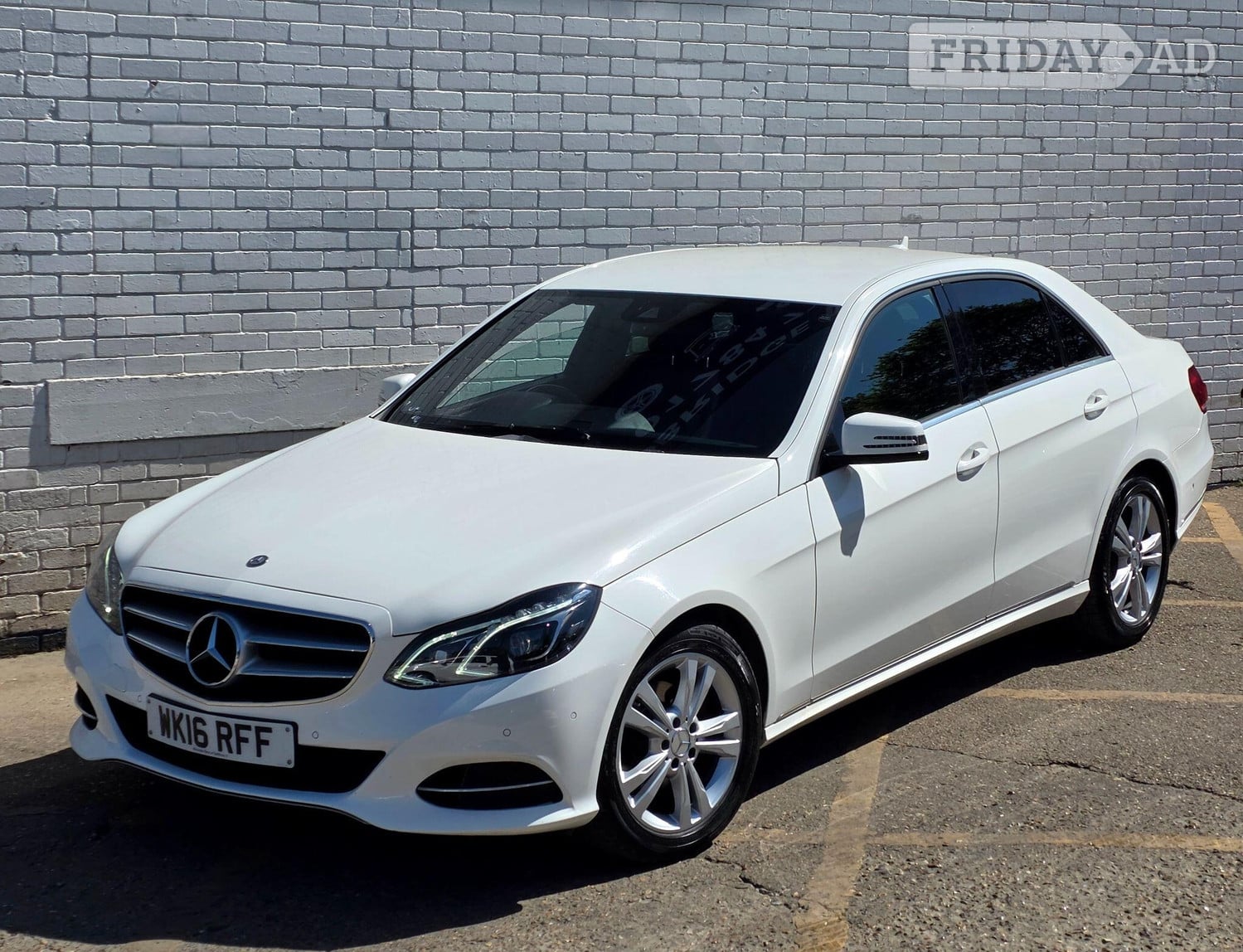 [ berth ]Mercedes-Benz E Class