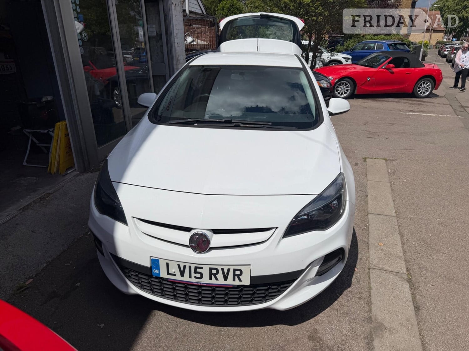 [ berth ]Vauxhall Astra