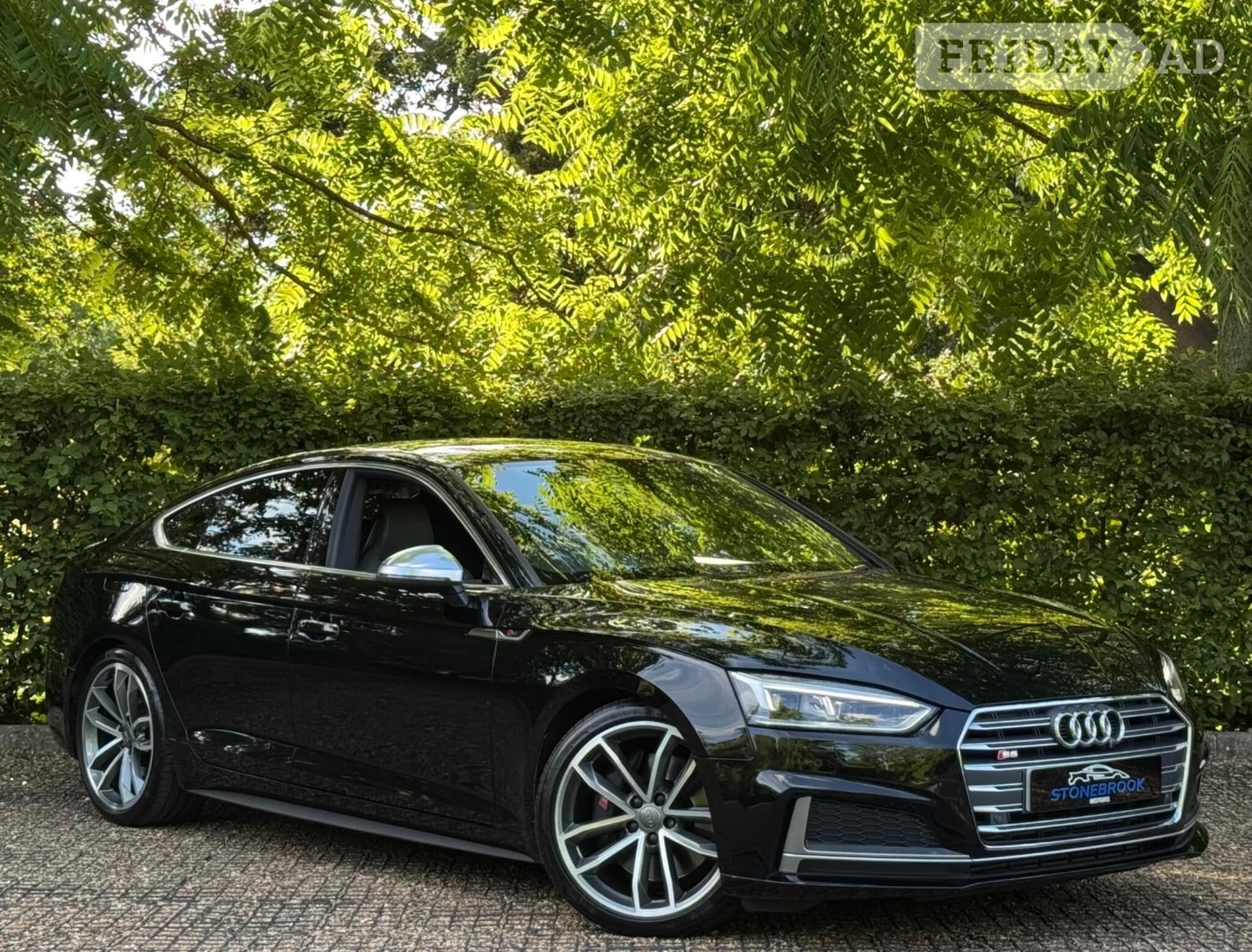 Audi S5 2017 in Hillingdon