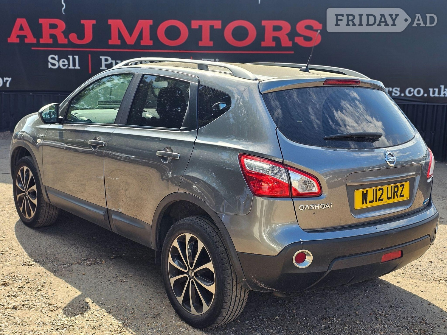 Nissan Qashqai 2012 - Cars