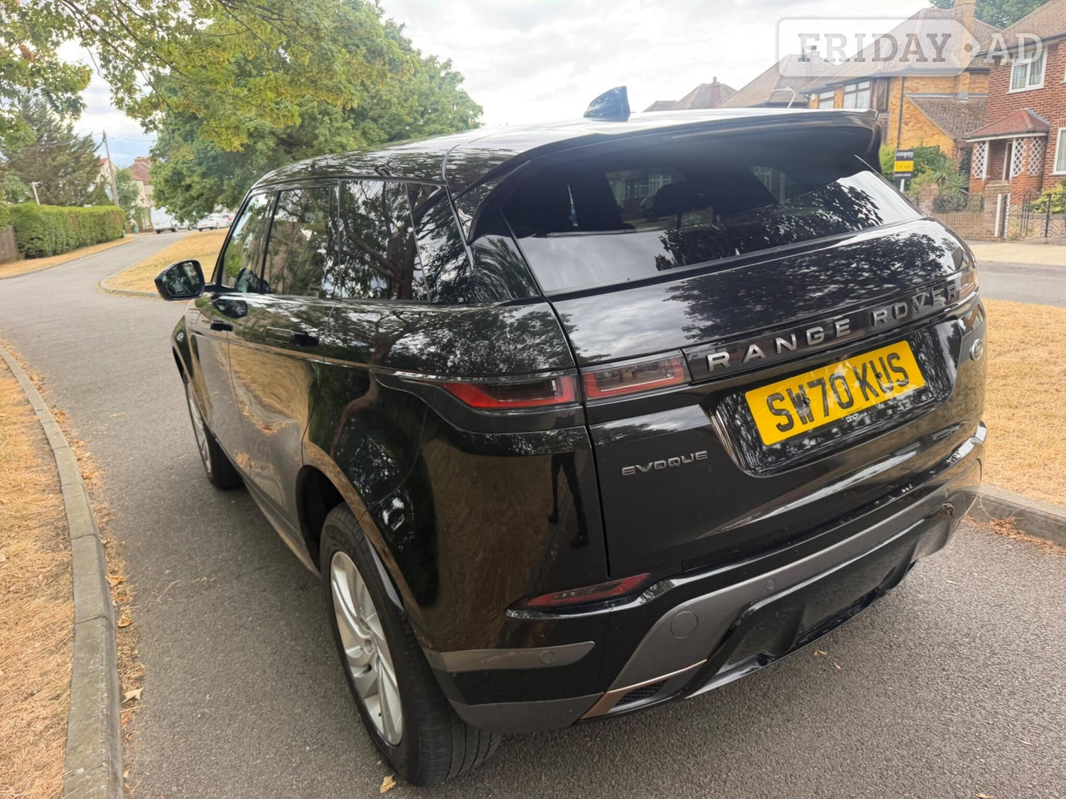 Land Rover Range Rover Evoque 2020 - Cars in Uxbridge