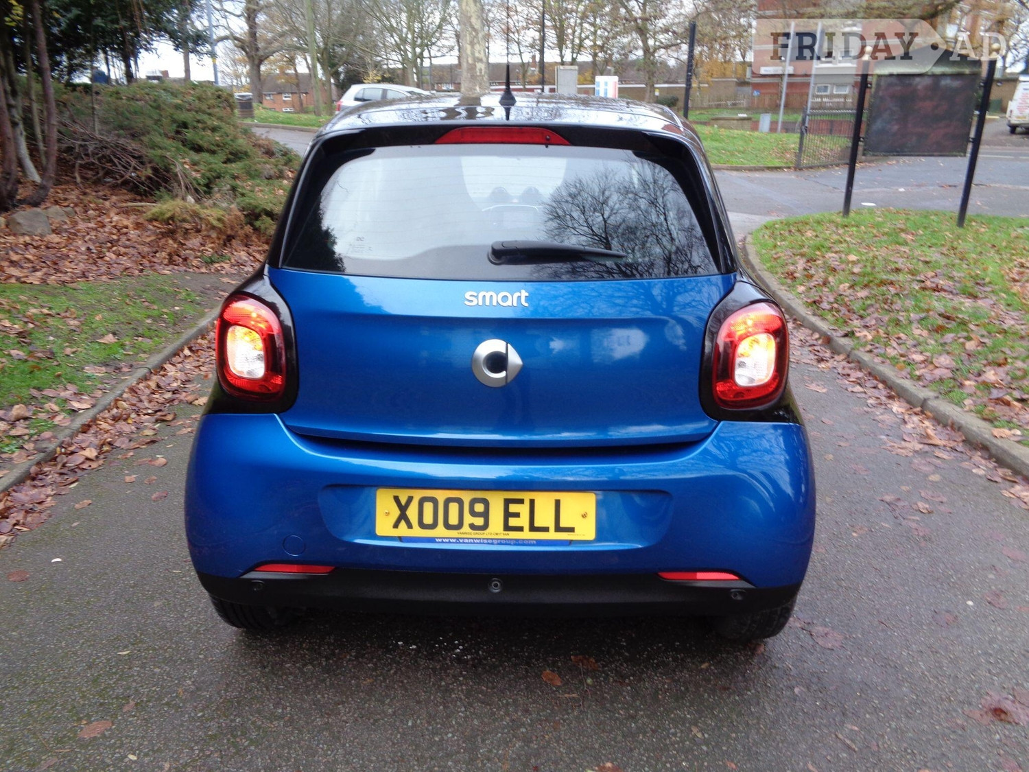 Smart ForFour 2016 - Cars