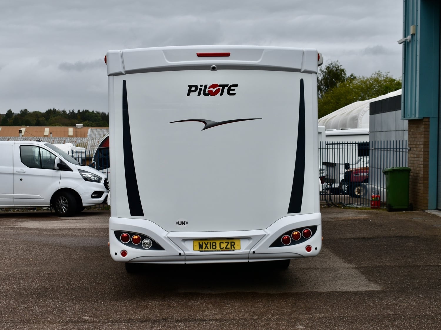 Pilote Essentiel P650 2018 - Motorhomes & Caravans in Coleford