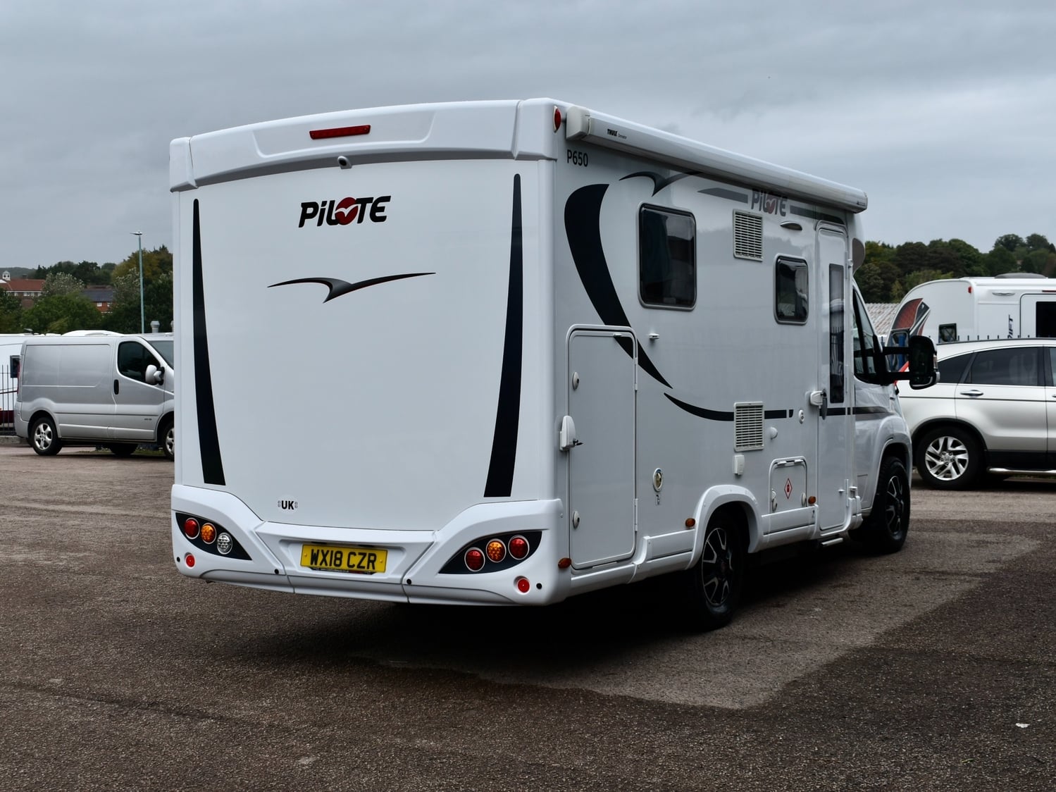 Pilote Essentiel P650 2018 - Motorhomes & Caravans