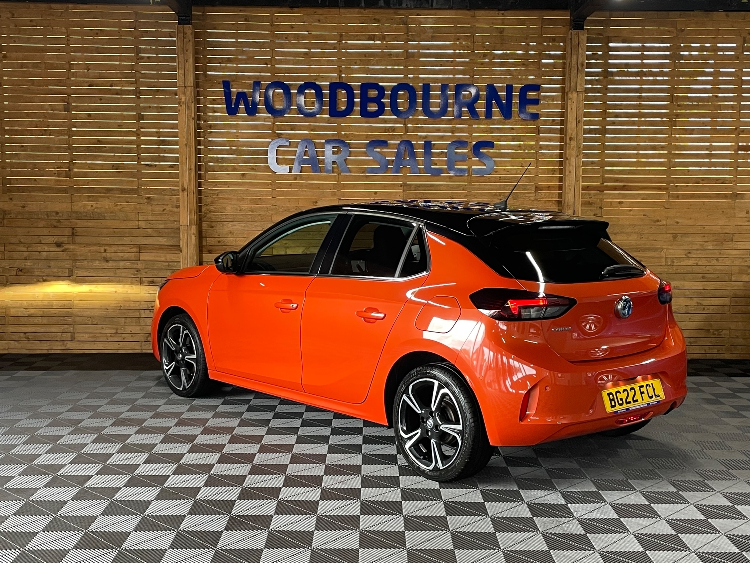 [ berth ]Vauxhall Corsa