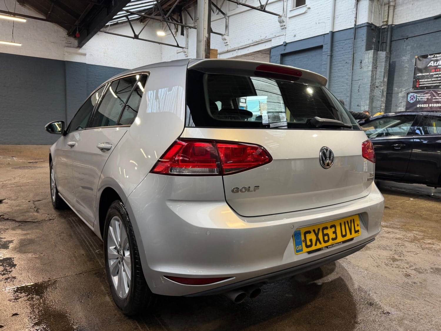 Volkswagen Golf 2013 - Cars in Maidstone