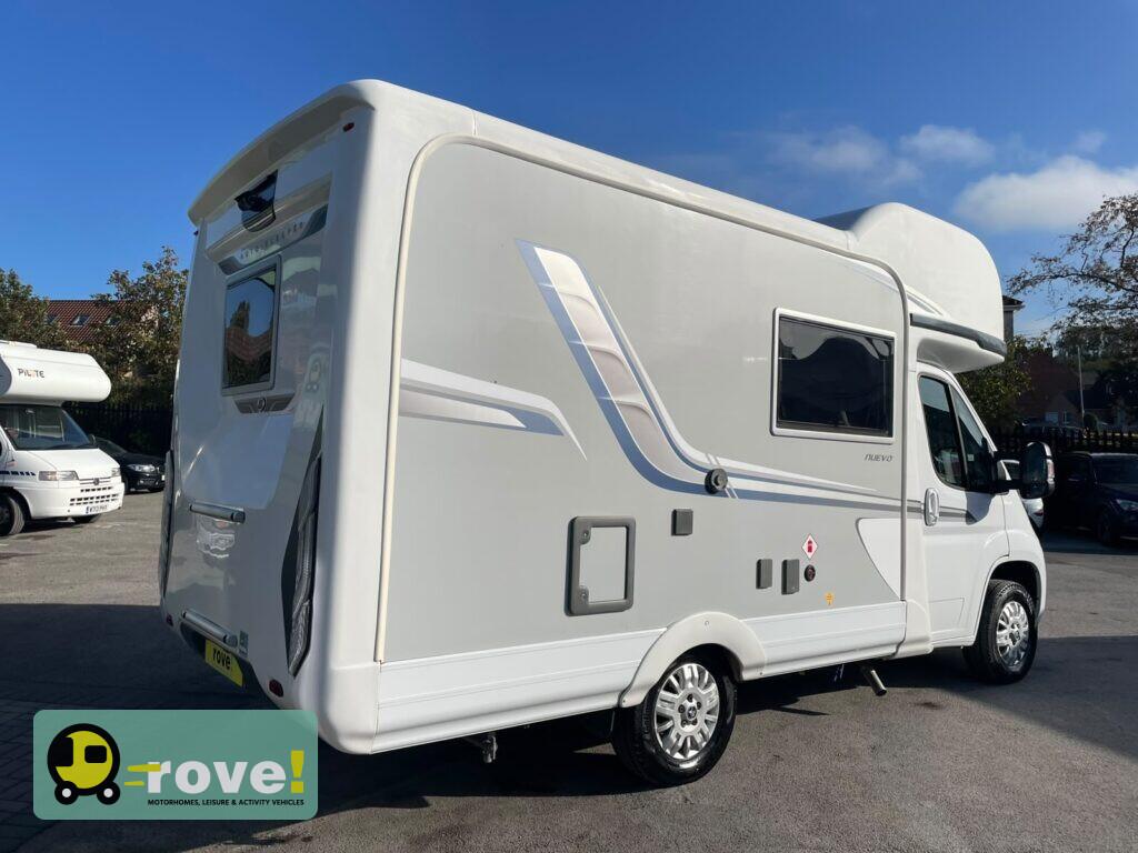 Auto-Sleepers Nuevo EKES Manual 2021 Selston