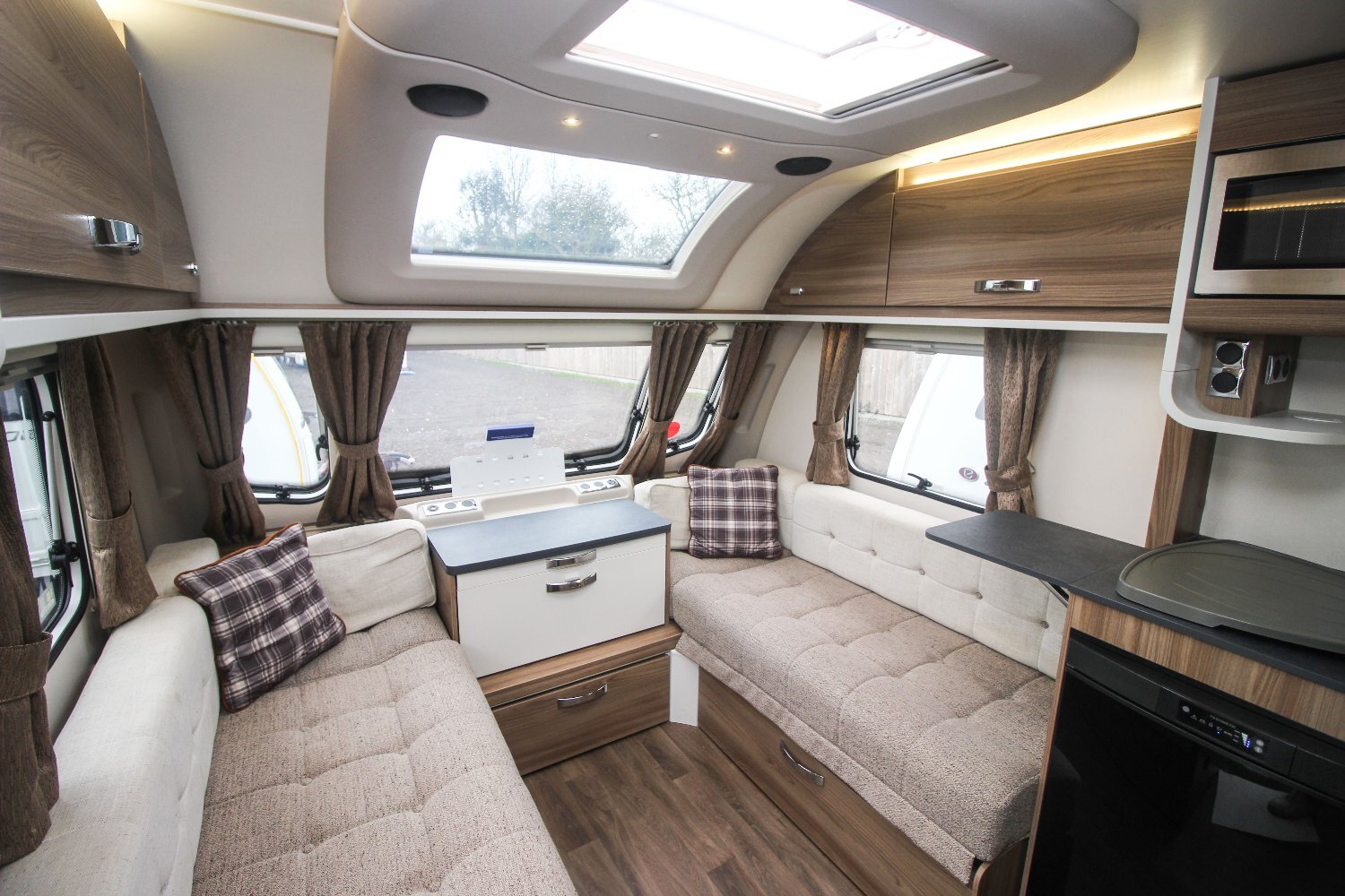 Swift Sprite Super Major 4 SB 2021 - Motorhomes & Caravans in Beverley