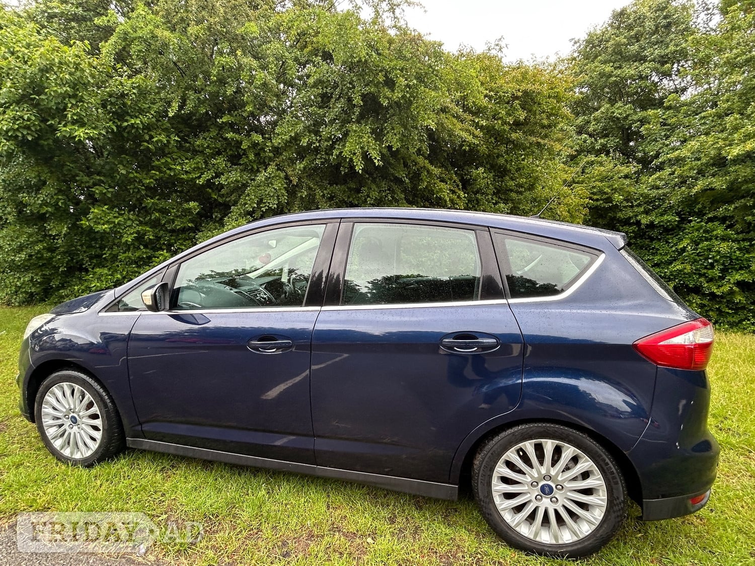 [ berth ]Ford C-MAX