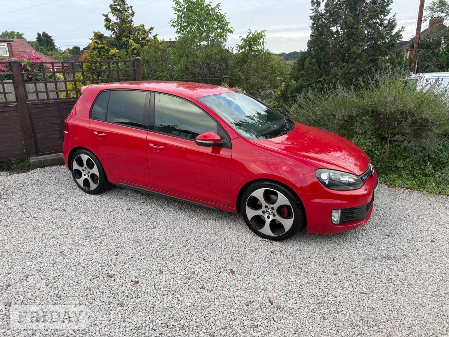 Volkswagen Golf 2010 - Cars in Bourne End