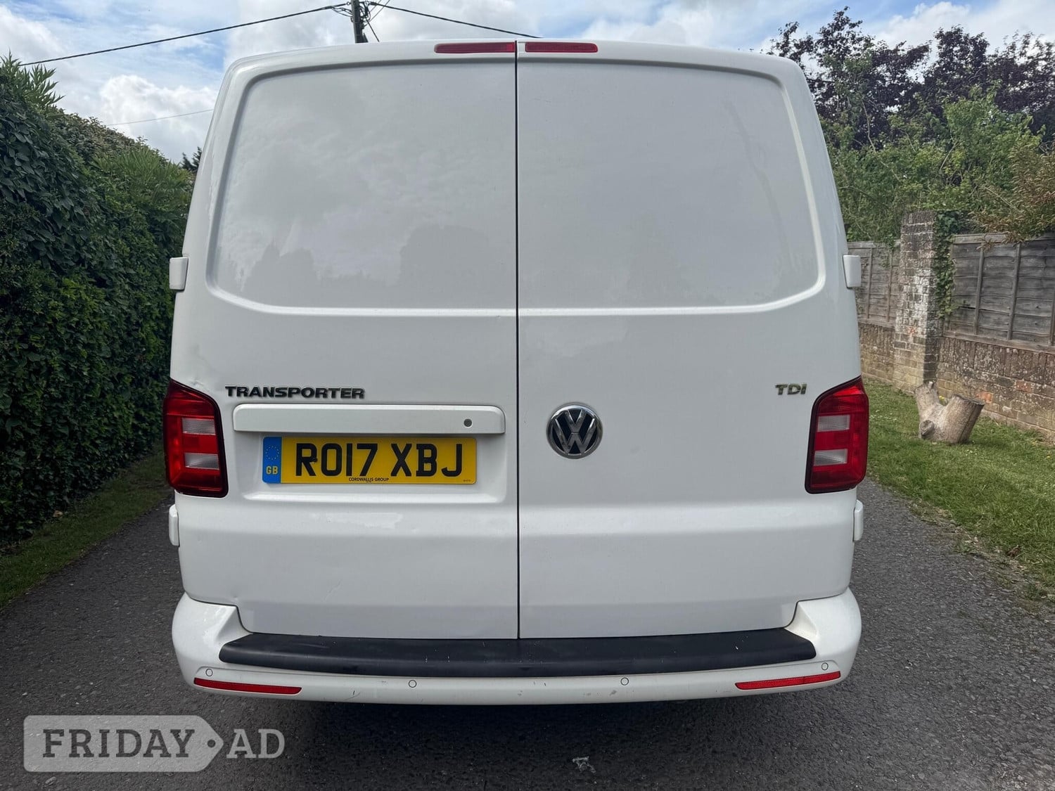 Volkswagen Transporter 2017 - Vans & Commercial Vehicles