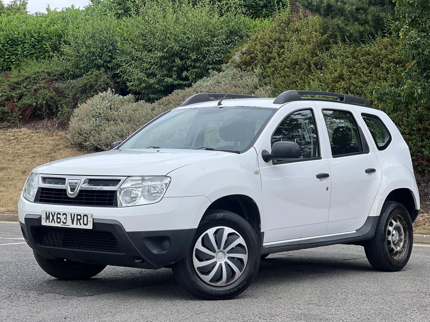 [ berth ]Dacia Duster