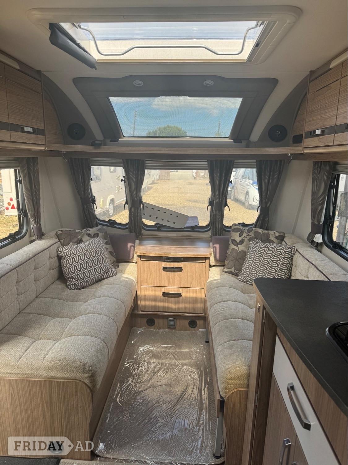 Coachman Pastiche 575 2015 - Motorhomes & Caravans